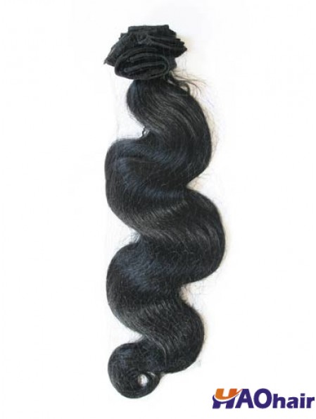 Bande ondulée noire de cheveux de Remy de style ondulé dans des prolongements de cheveux