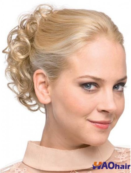 Wrap Around Pony Hairpeice avec une couleur blonde synthétique