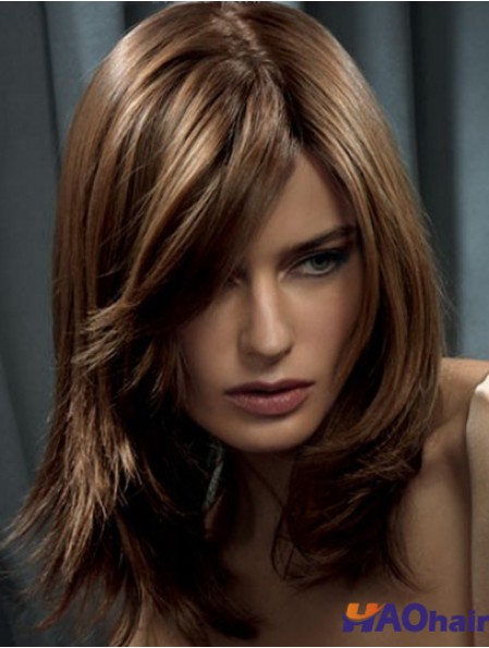 Longue perruque de cheveux humains ondulés bruns avec un style droit capless