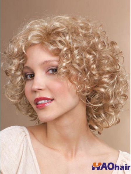 Perruques synthétiques élégantes blondes bouclées classiques