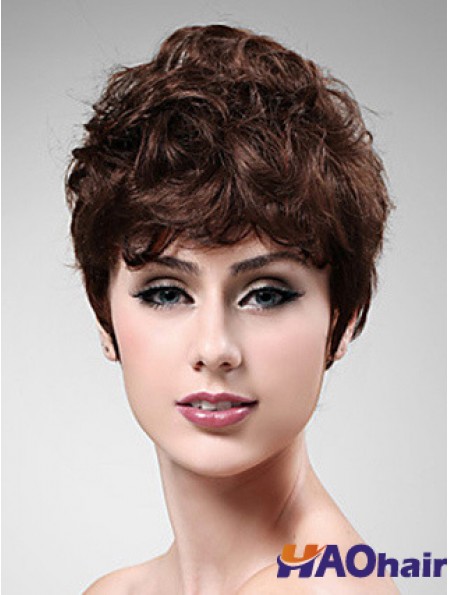 Boycuts courts ondulés Auburn Sassy perruques synthétiques