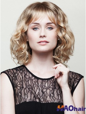 Avec Bangs Blonde Curly Chin Longueur 10  inchPerruques moyennes tendance