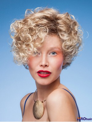Blonde 6  inchmagnifique courte perruques en dentelle bouclée en couches
