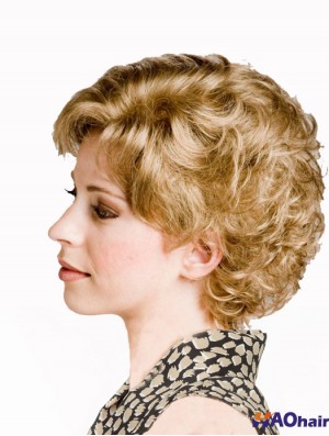 Perruques courtes bouclées blondes impertinentes