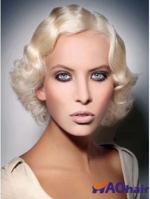 Lace Front Layered Chin Length Wavy 10 pouces Platinum Blonde Fashion à la mode Perruques