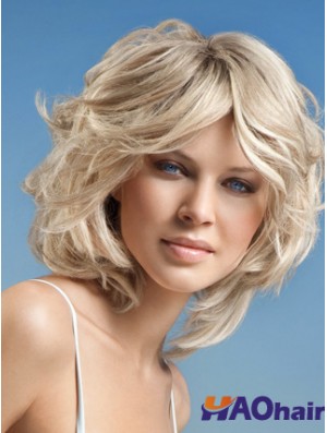 Full Lace Layered Chin Length Wavy 12 pouces Platinum Blonde Cheap Fashion Perruques