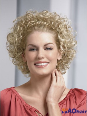 Perruques synthétiques à la mode à la mode blonde bouclée