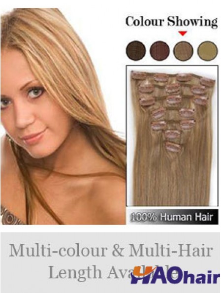 Pince à cheveux remy droite blonde douce dans les extensions de cheveux